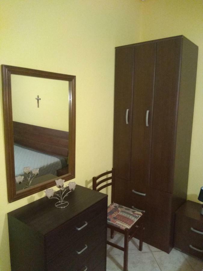 Leoni Apartment Skála Marión Exteriér fotografie